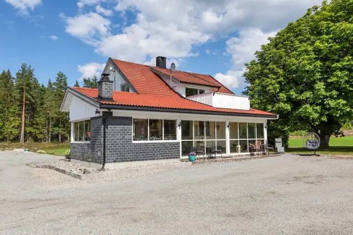 Bjerketvedtveien 11, Svinndal