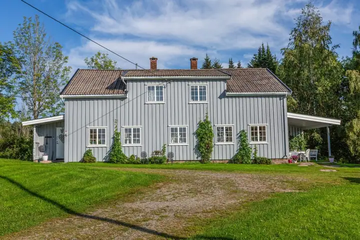 Brøholt, Spikkestad