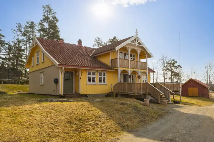 Gusrud Mellom, Tomter