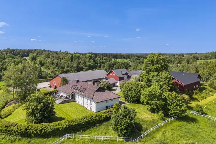 Hoel Gård, Askim