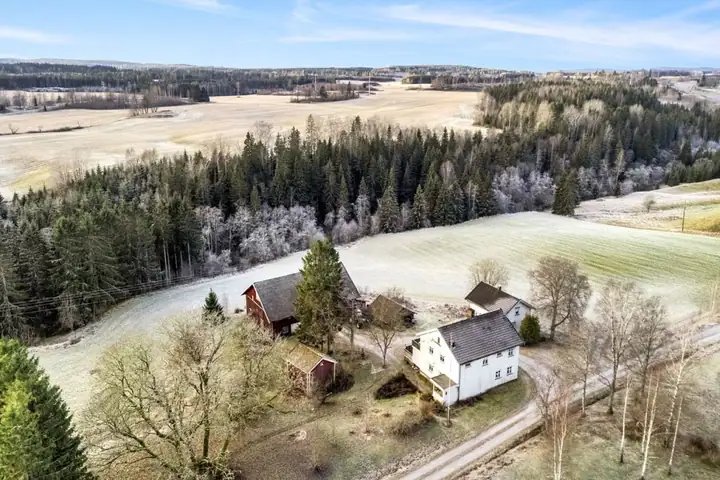 Hovienga, Spydeberg — solgt