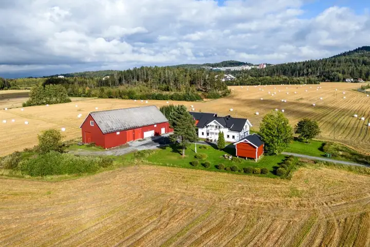 Nordre Hovelsrud Gård, Lørenskog