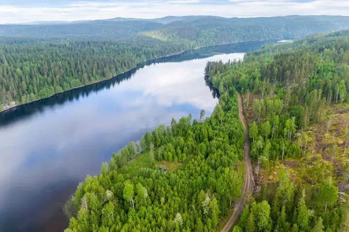 Bottenveien 142, Løken