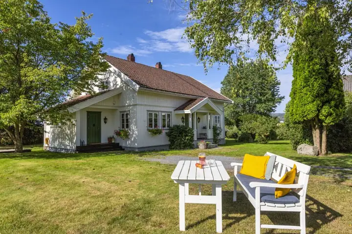Vålen Søndre, Hokksund