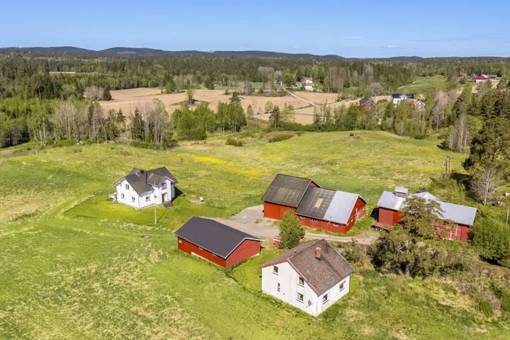 Vollebekk Gård, Hærland